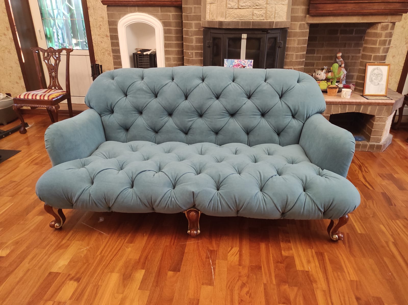 Обивка дивана. Буйнакск